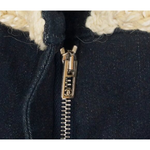 CHANEL LOW-RISE SKINNY JEANS - Picture 8 of 8